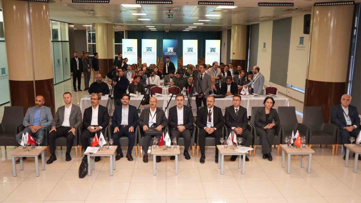 Konya’da tahkimde hukuk seçme hakkı İslam hukuku boyutuyla tartışıldı