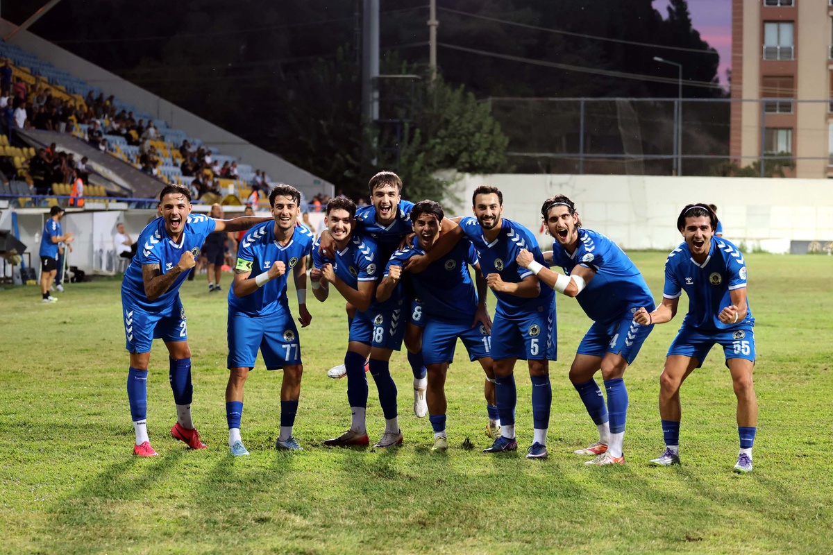 Menemen FK, ilk galibiyetin ardından yarın deplasmanda Sebat Spor'la karşılaşacak