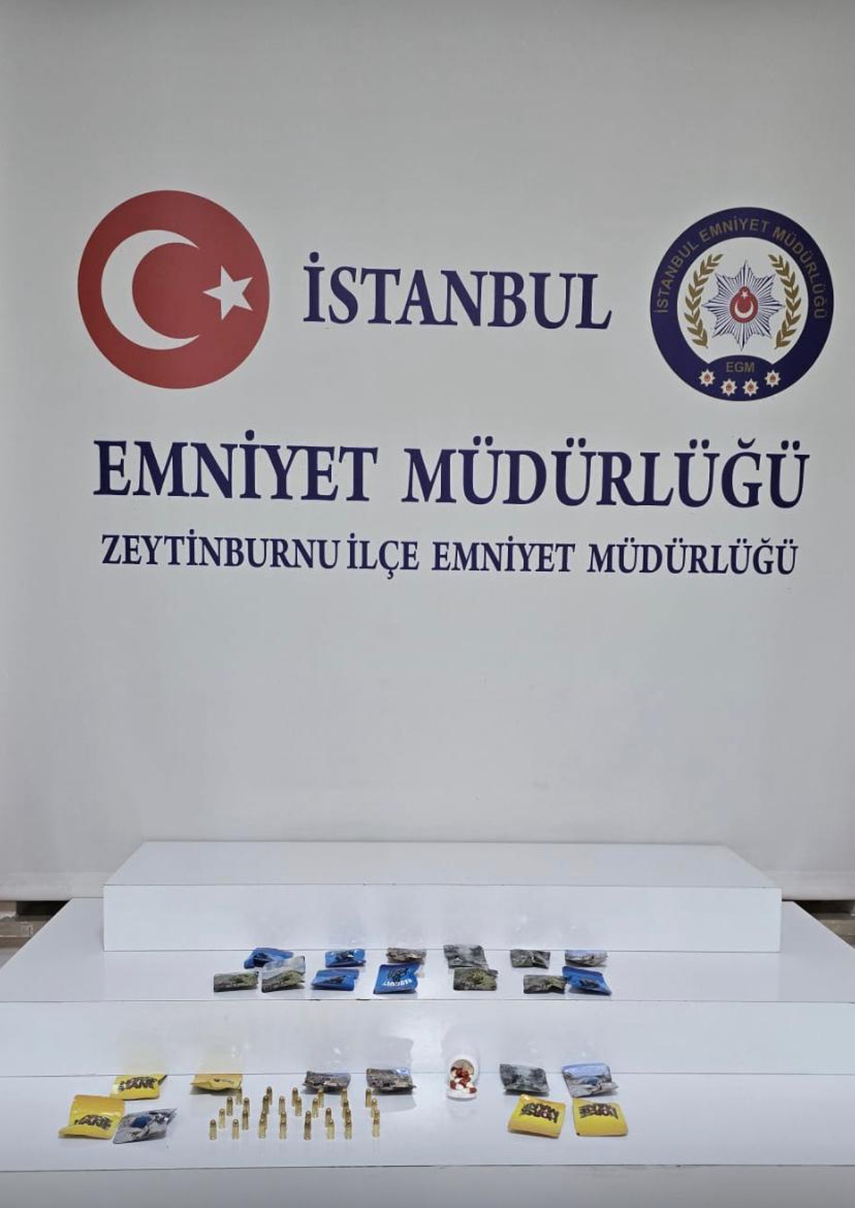 Zeytinburnu'nda 6 kilo 650 gram kokain ele geçirildi, 2 şüpheli tutuklandı