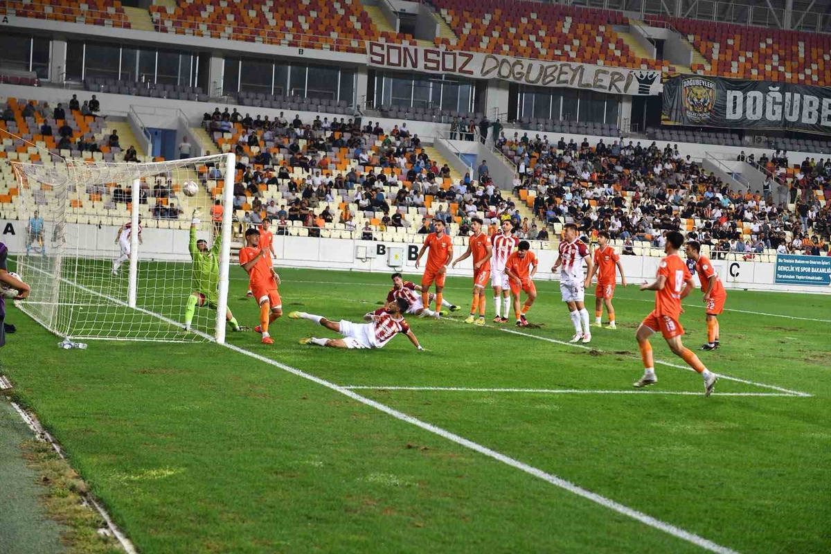 Adanaspor, Malatya Yeşilyurt Spor karşısında 8-0 yenilgi aldı