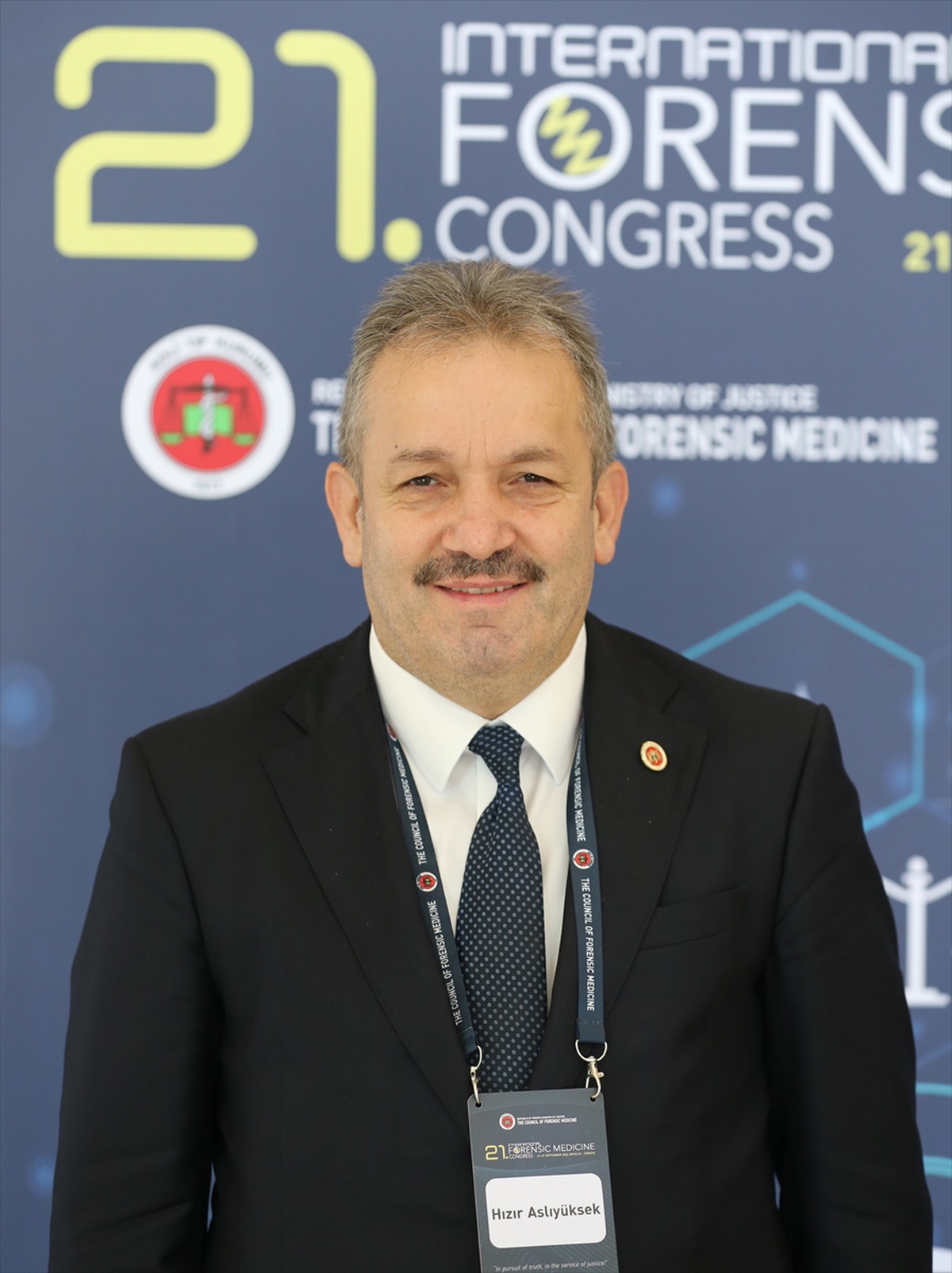 Antalya'da 21. Uluslararası Adli Tıp Günleri 40 ülkeden katılımla sona erdi