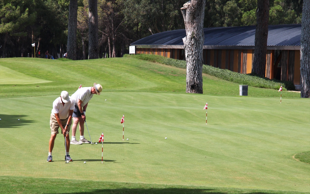 Antalya'da golf sezonu başladı, Belek en çok İngiltere'den golfçü ağırlıyor