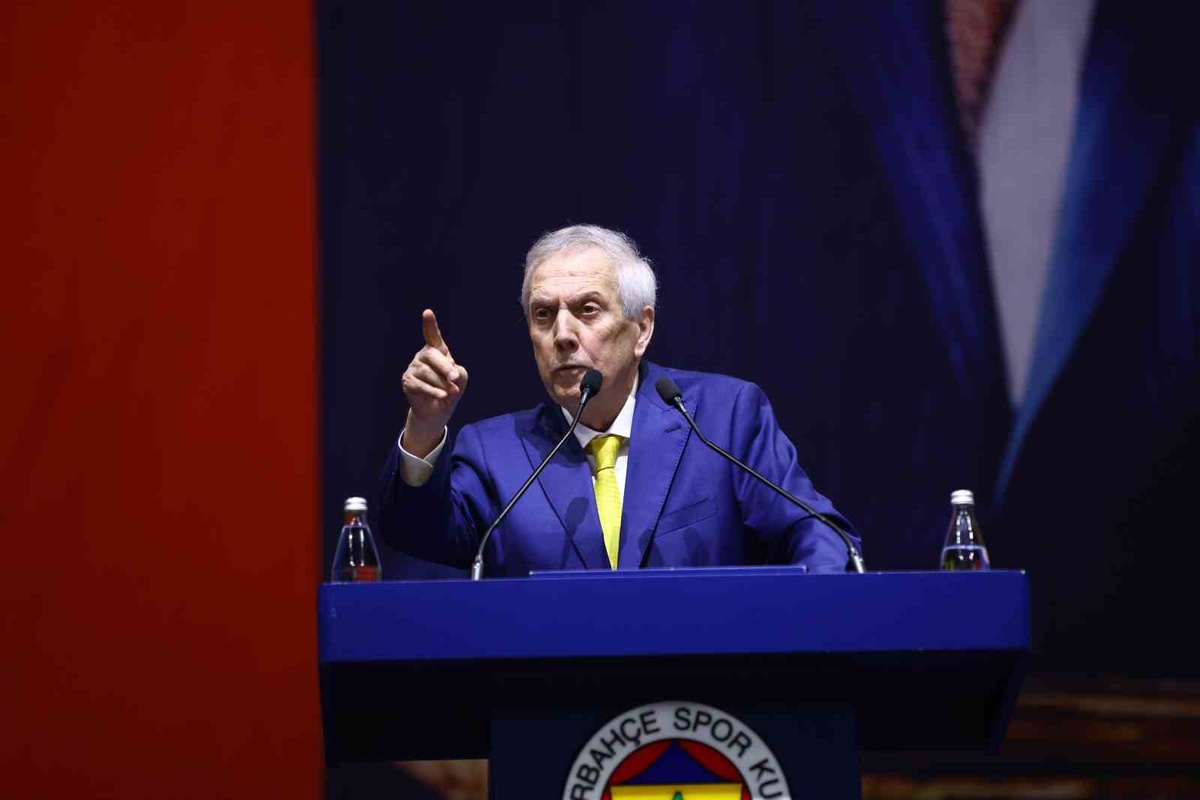 Aziz Yıldırım, Fenerbahçe’nin 4 ayda 190 milyon euro kaynak ürettiğini açıkladı