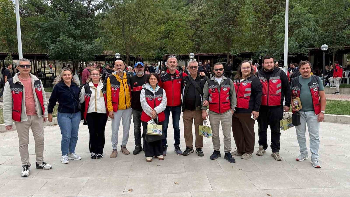 Çanakkale Çan Etili'de ikinci Pilav Etkinliği'nde 250 motosikletli bir araya geldi