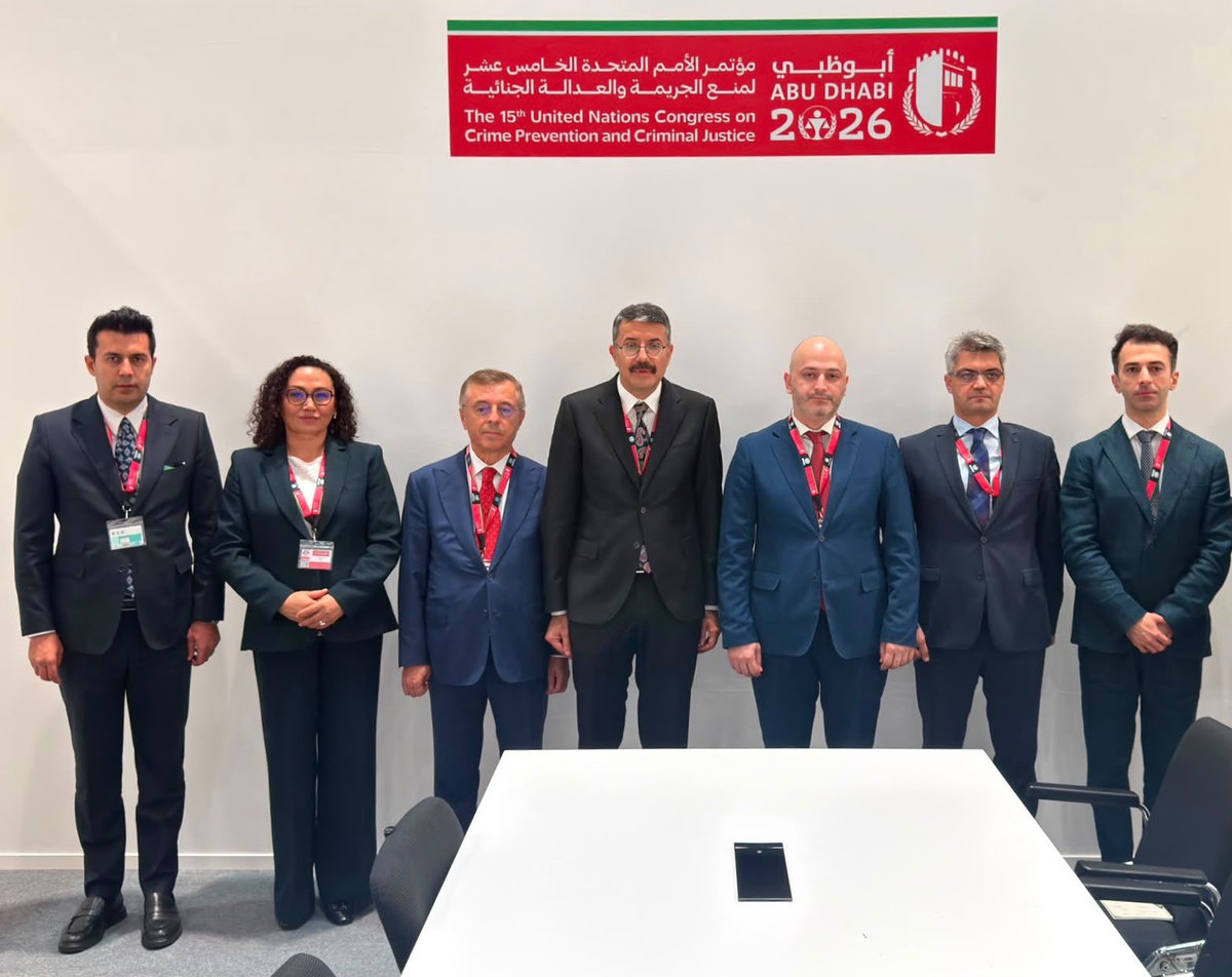 İçişleri Bakan Yardımcısı Çiçek, Gürcistanlı mevkidaşıyla sınır aşan suçları konuştu