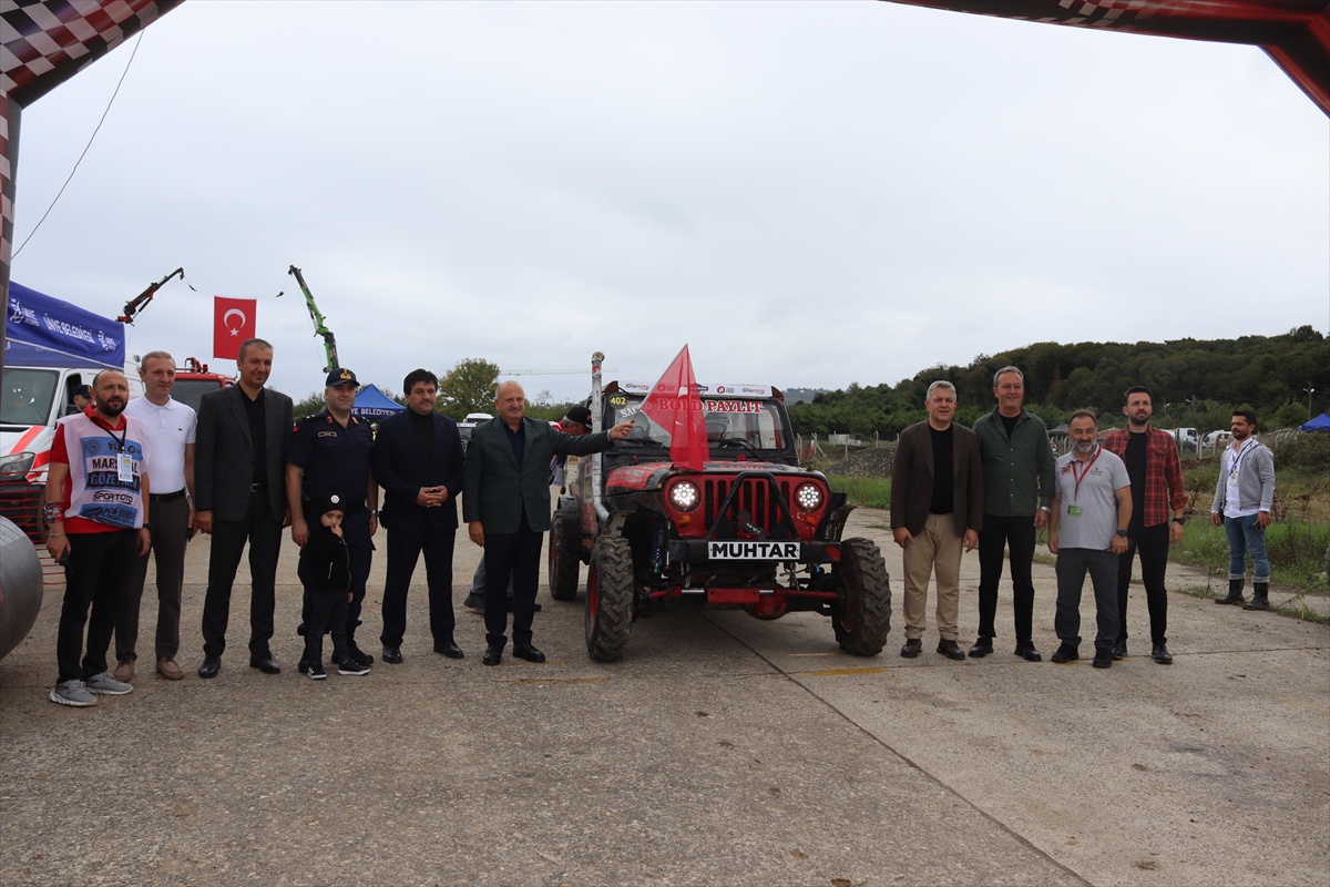 Karadeniz Off-Road Kupası'nın Ünye etabı 24 sporcunun mücadelesiyle sona erdi