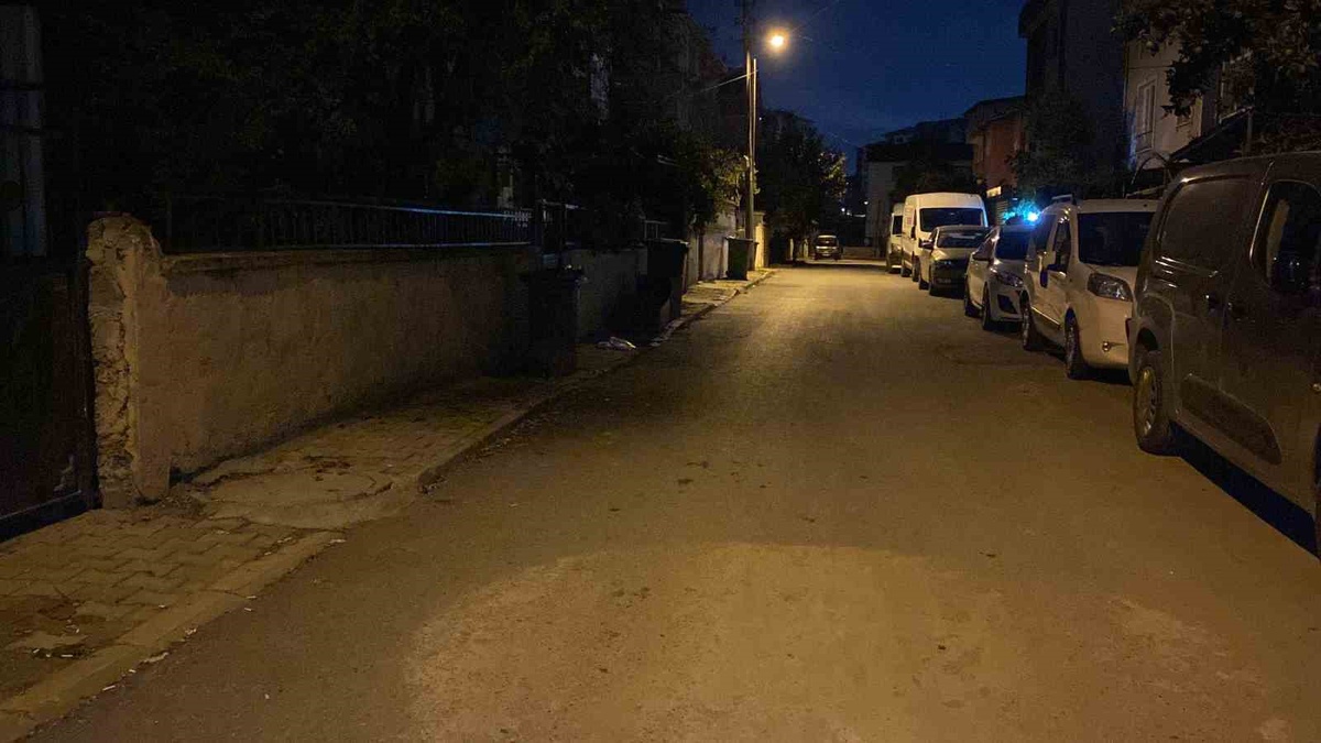 Kocaeli Körfez'de eski eşini sokak ortasında silahla vurup öldüren şahıs yakalandı
