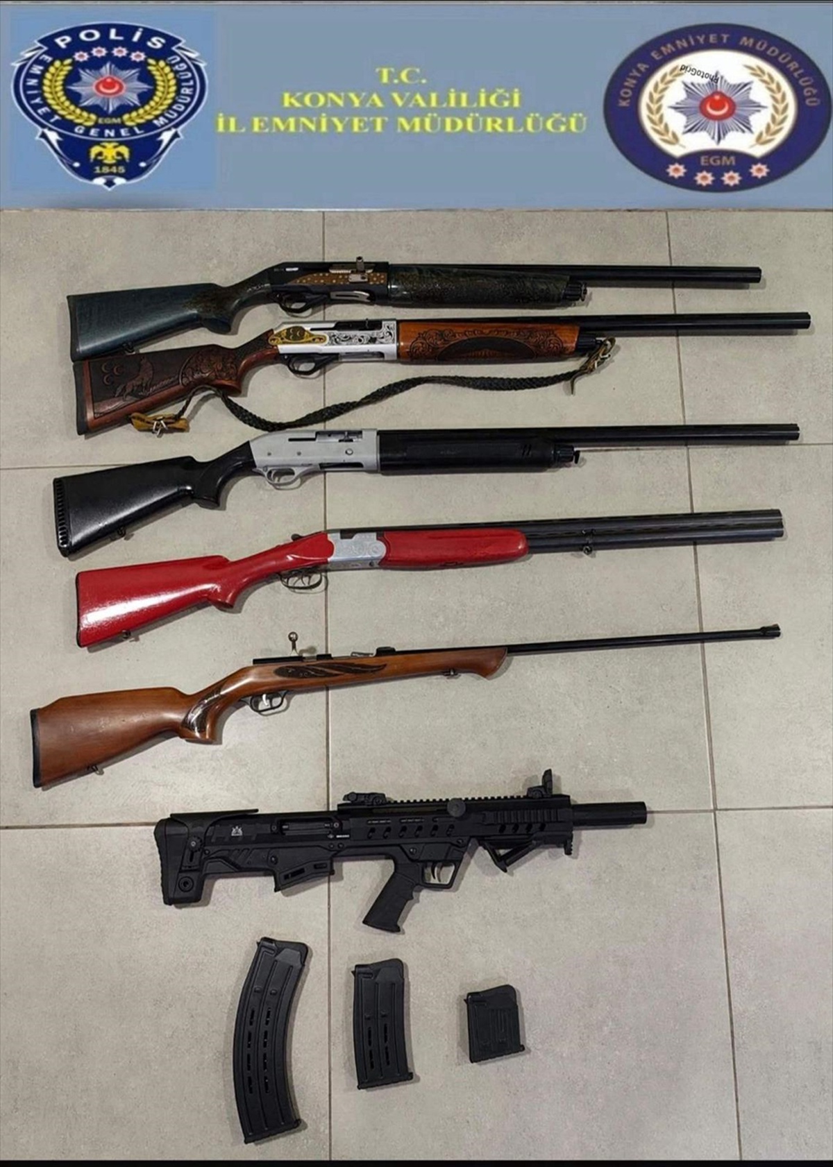 Konya Karatay'da evde 6 ruhsatsız tüfek bulundu, şüpheli gözaltına alındı