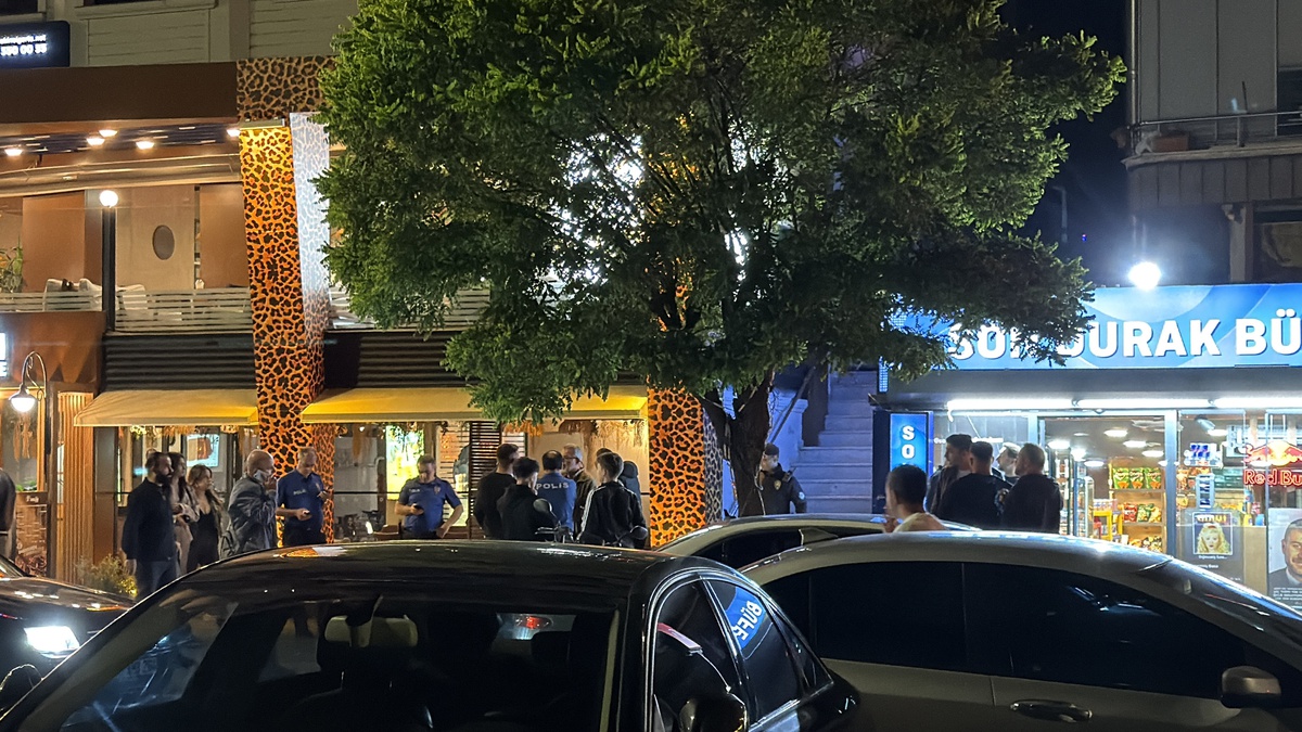 Samsun Atakum'da A.İ., husumetlisi T.K. tarafından bacağından bıçaklanarak yaralandı