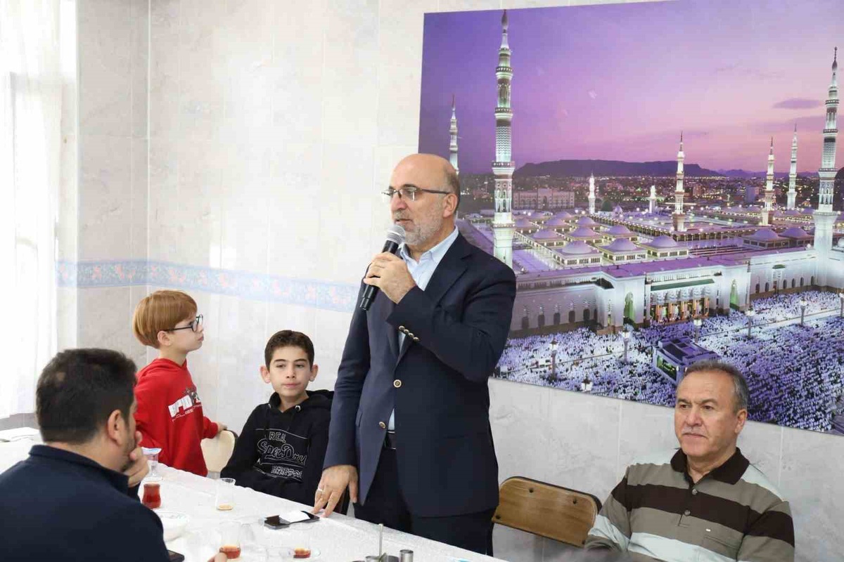 Adana İl Müftülüğüne atanan Lütfü İmamoğlu için vefa ve veda programı düzenlendi