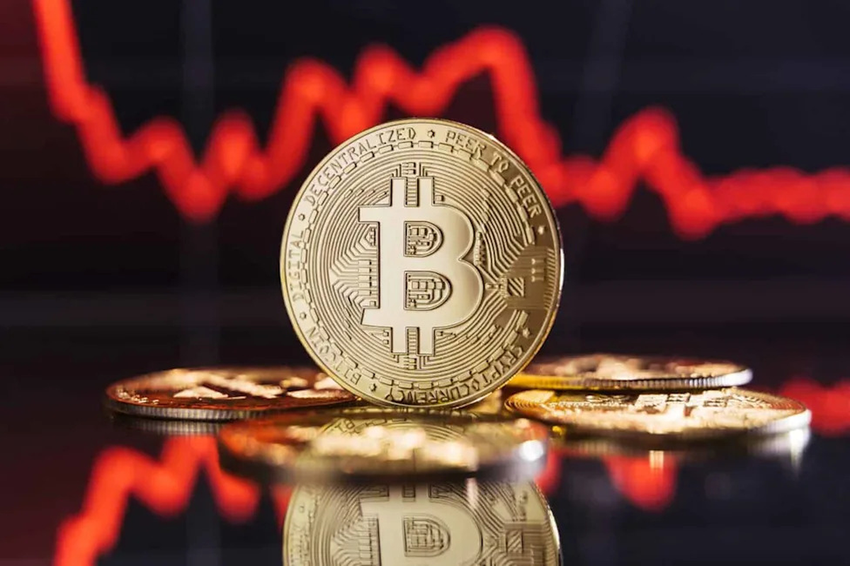 Bitcoin'de düşüş derinleşti