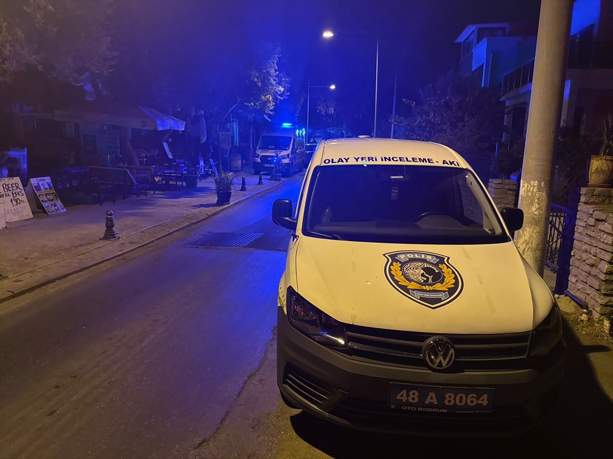 Bodrum'da bıçaklı kavgada 1 kişi öldü, üst komşusu gözaltına alındı