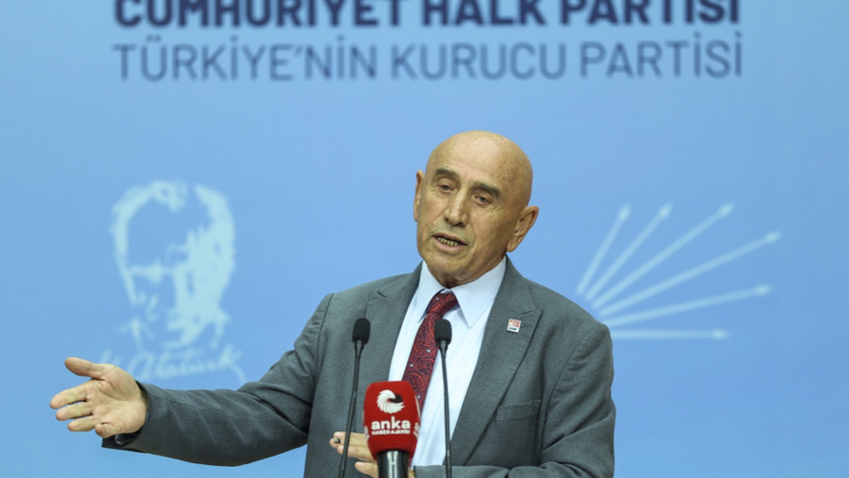 CHP'li Kara, öğretmen cinayeti ve pompalı tüfekli öğrenci için Tekin'e çağrı yaptı