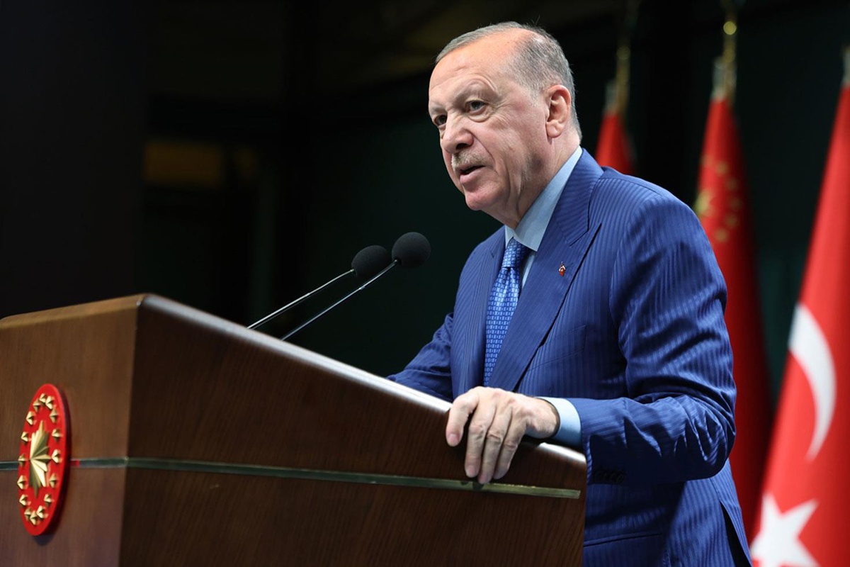 Cumhurbaşkanı Erdoğan'dan fon soruşturması mesajı: Her kim milletin hakkına, hukukuna, malına el uzatırsa karşısında bizi bulur