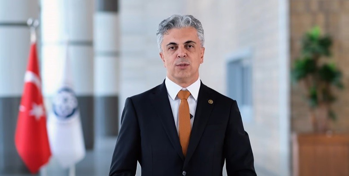EBYÜ Rektörü Kuyrukluyıldız, 2026-2027 eğitim-öğretim yılı için mesaj yayımladı