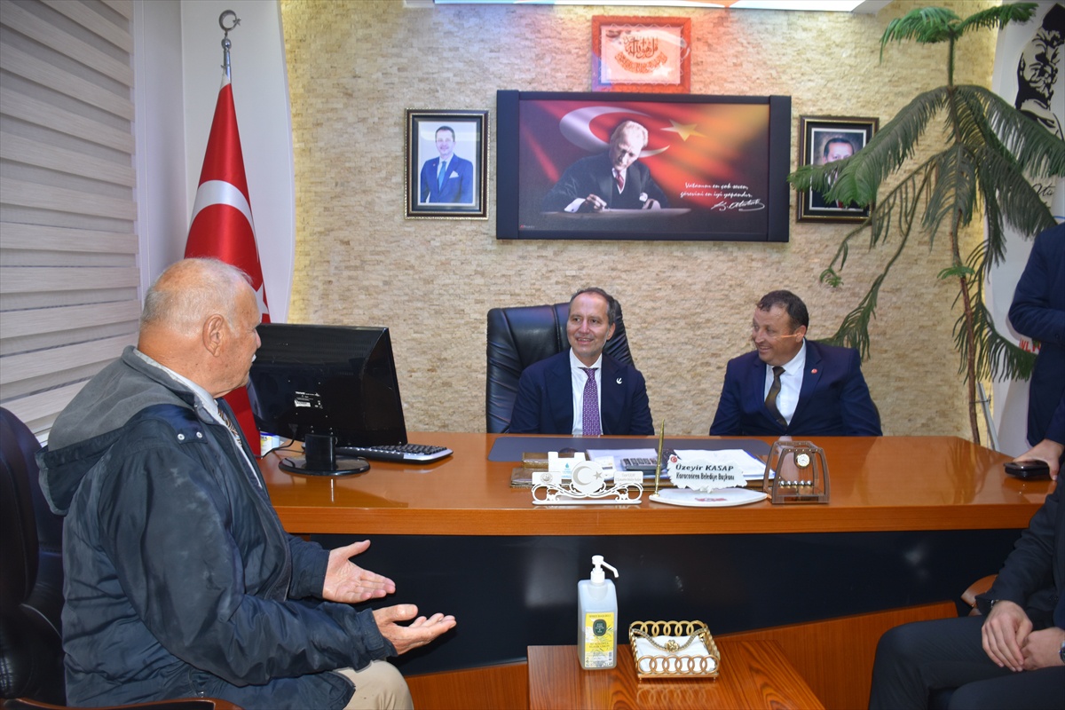 Erbakan, Afyonkarahisar'da partisinin yaklaşık 60 yıllık geçmişi olduğunu söyledi
