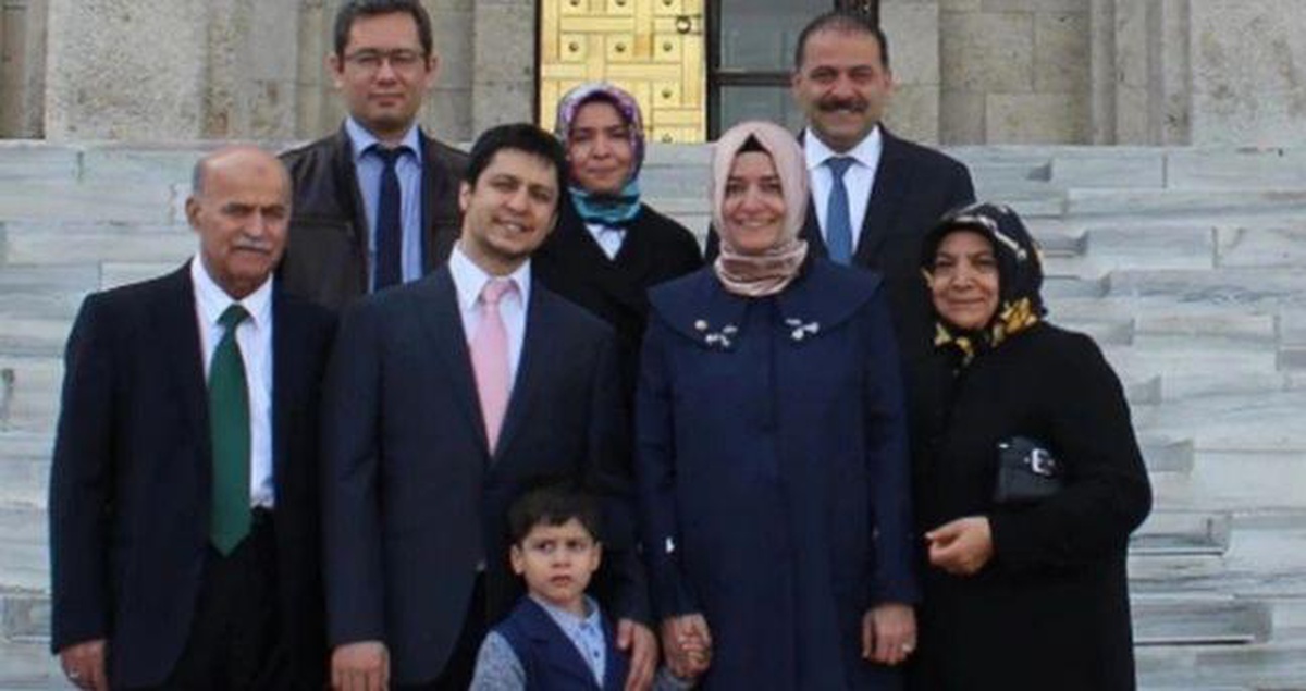 Fatma Betül Sayan Kaya'nın babası Ramazan Sayan kimdir? Fatma Betül Sayan Kaya'nın kardeşleri kimler?