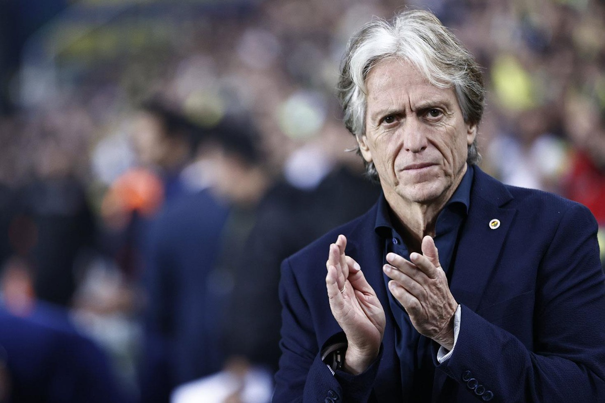 Fenerbahçe'nin eski teknik direktörü Jorge Jesus, Galatasaray'ın yıldızını arşa çıkardı