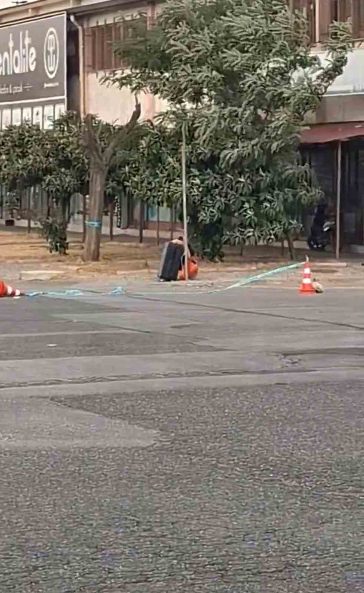 Gaziantep’te şüpheli çanta fünye ile patlatıldı