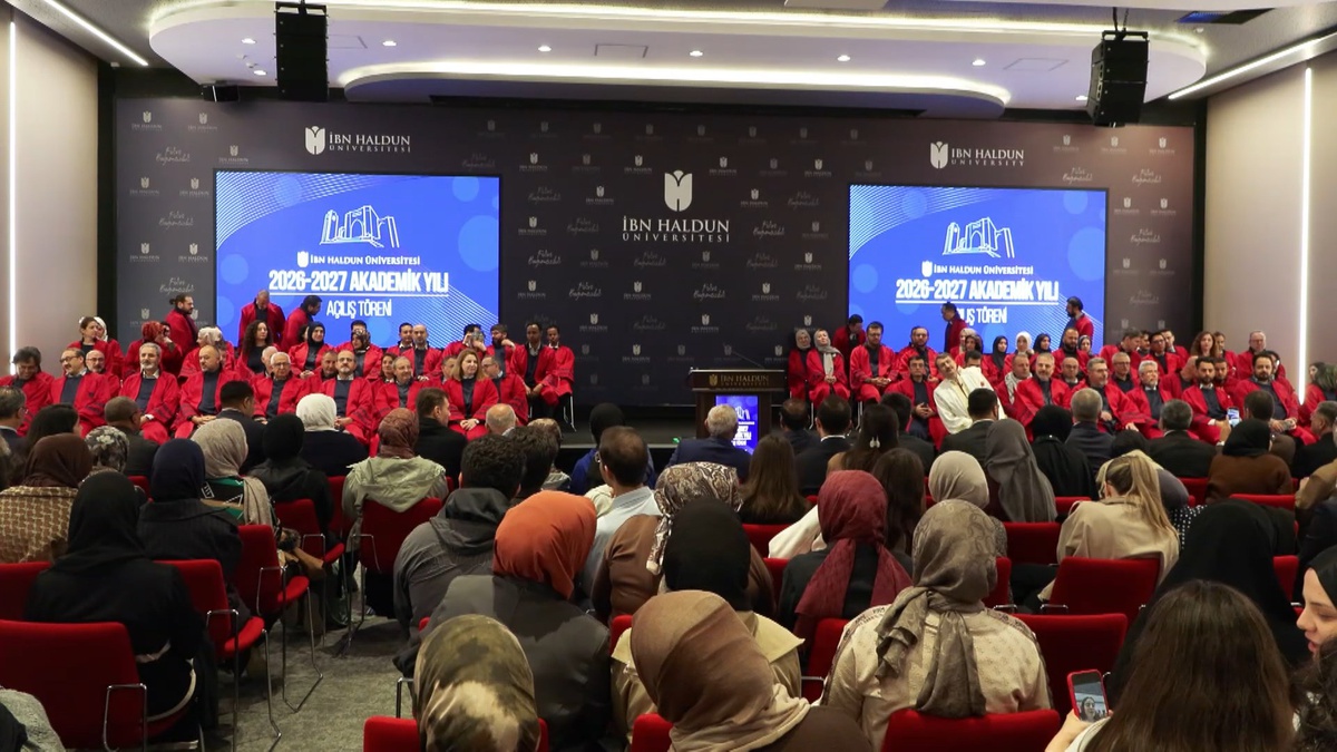 İbn Haldun Üniversitesi 2026-2027 akademik yılını TÜBİTAK Başkanı'nın dersiyle açtı