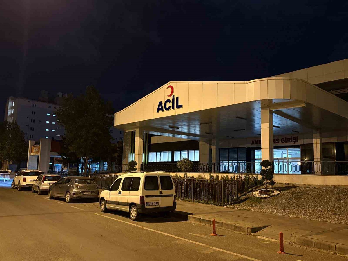 Kayseri Hacılar'da babasının kucağındayken başına taş isabet eden bebek kurtarılamadı