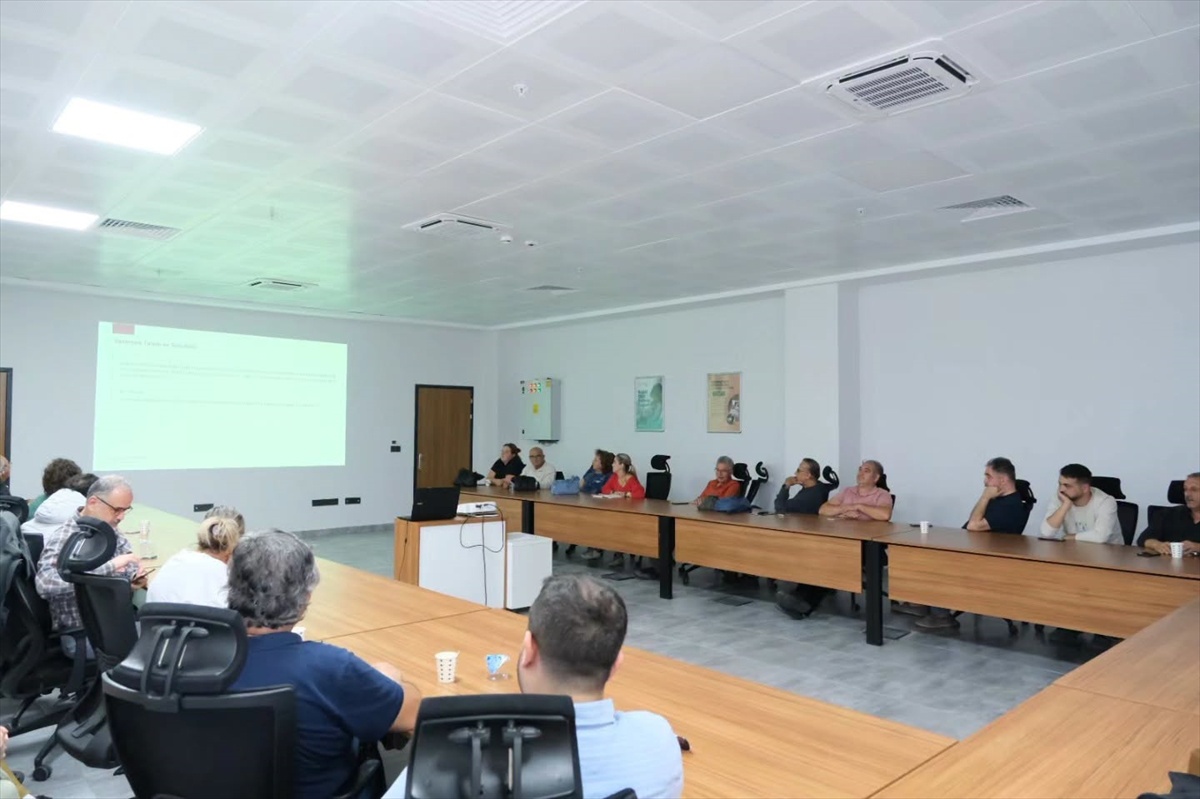 Kırklareli'nde aile hekimlerine yönelik anne ve bebek sağlığı eğitimi verildi