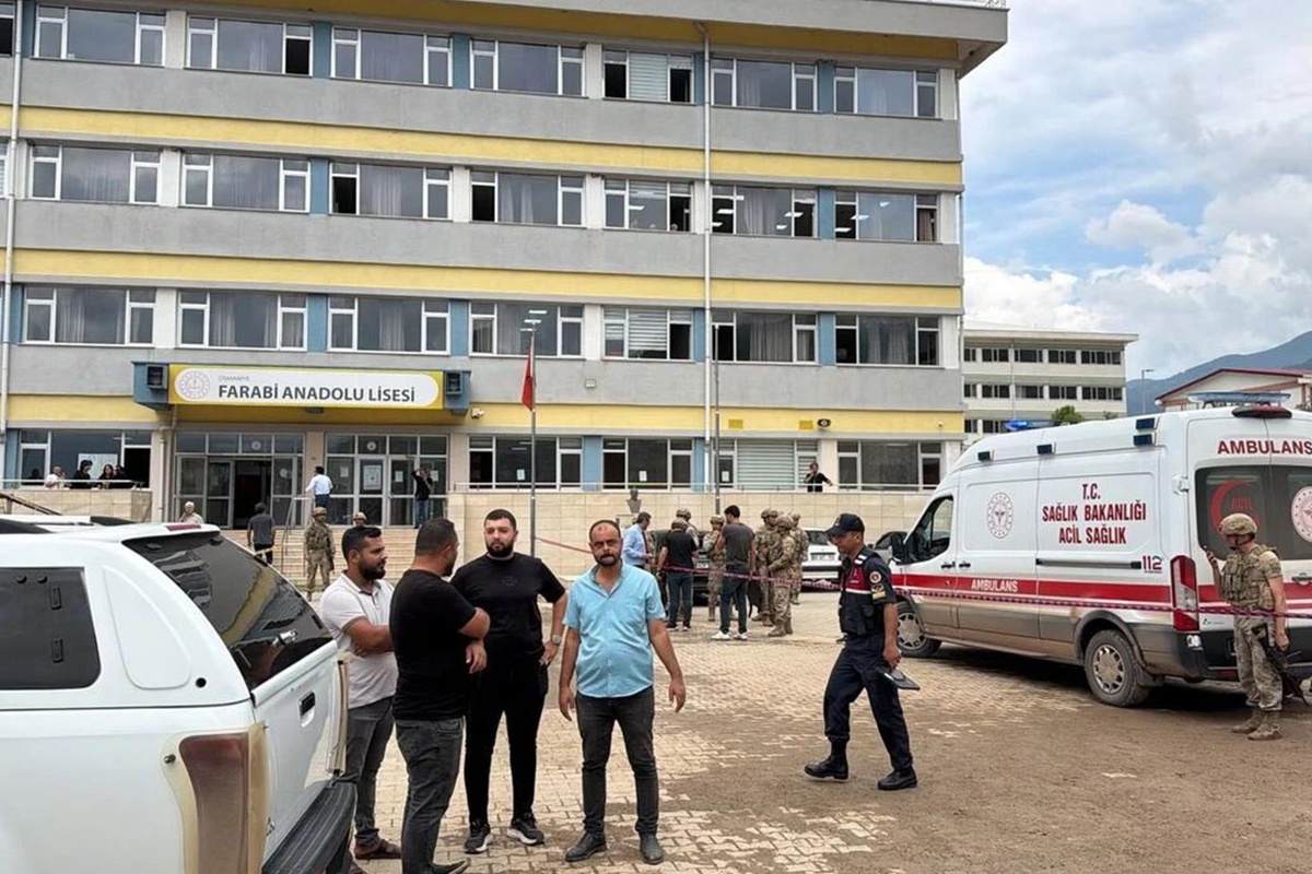 Osmaniye'de okul bahçesinde silahlı saldırı! Öğretmen öldürüldü