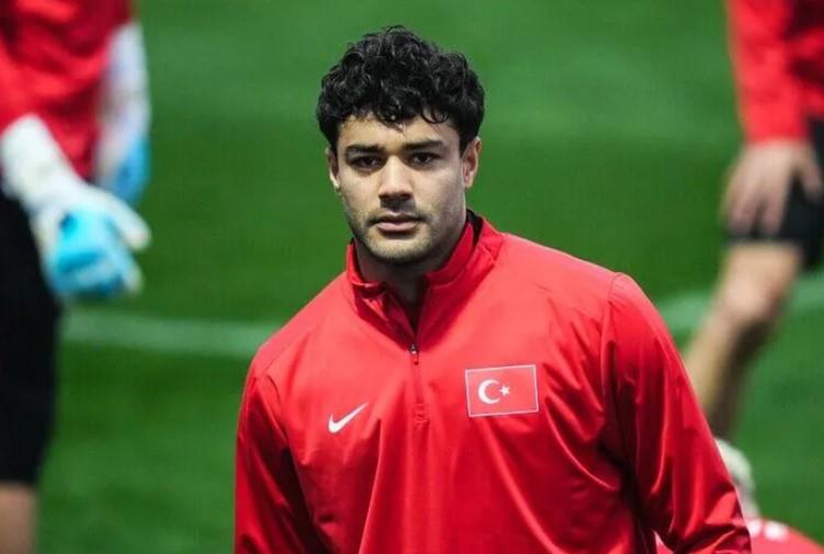 Ozan Kabak hangi takımda oynuyor, Ozan Kabak nerede oynuyor?