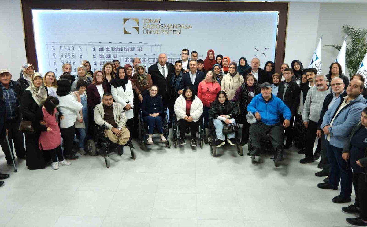 Sakatlar Derneği Tokat Şubesi, 73 birey adına TOGÜ Rektörü'ne teşekkür etti