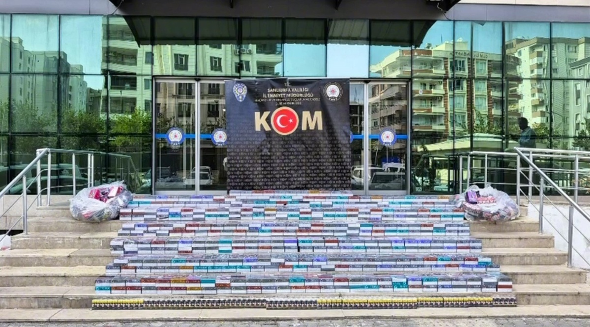 Şanlıurfa'da iki operasyonda yaklaşık 10 milyon TL'lik kaçak ürün ele geçirildi