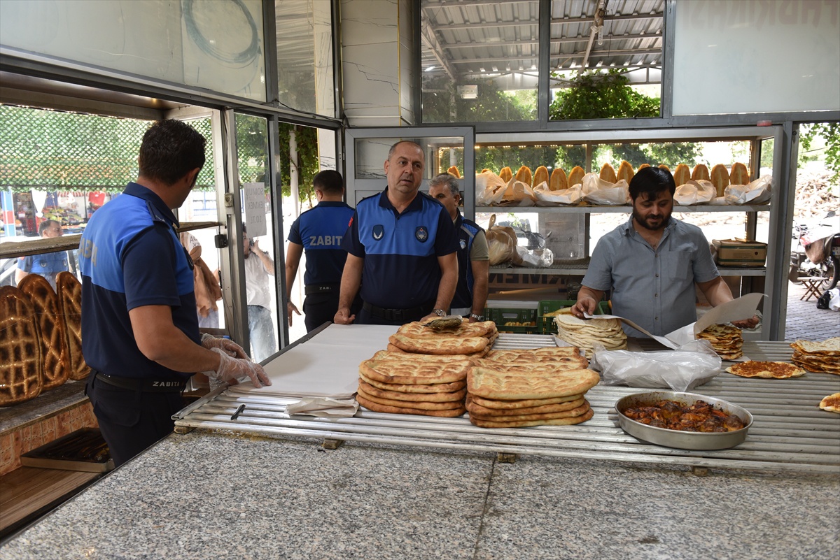 Şanlıurfa Siverek'te fırınlarda gramaj ve hijyen denetlendi, 5 işletmeye ceza kesildi