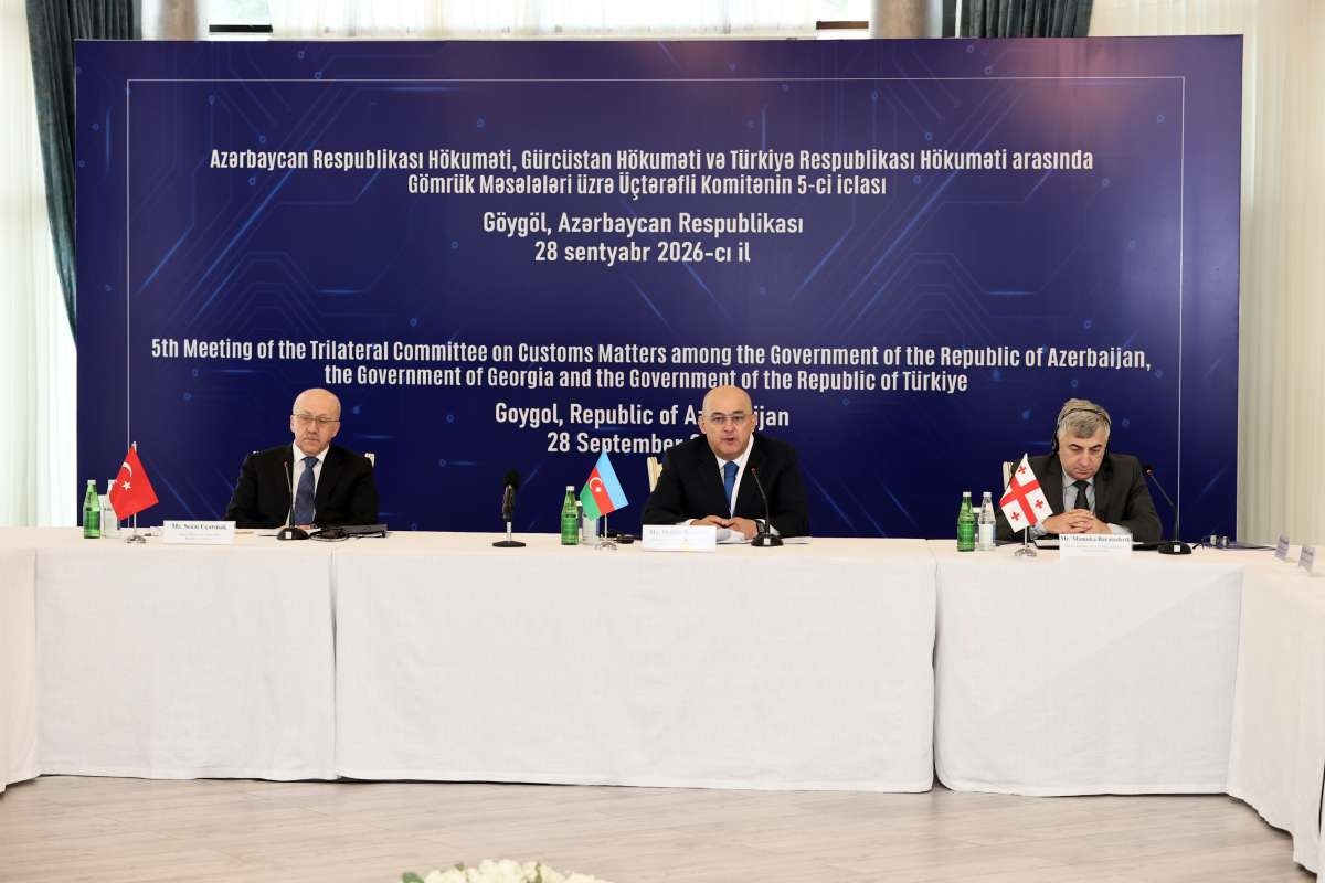 Türkiye, Azerbaycan ve Gürcistan'ın Gümrük Komitesi 5. toplantıda protokol imzaladı