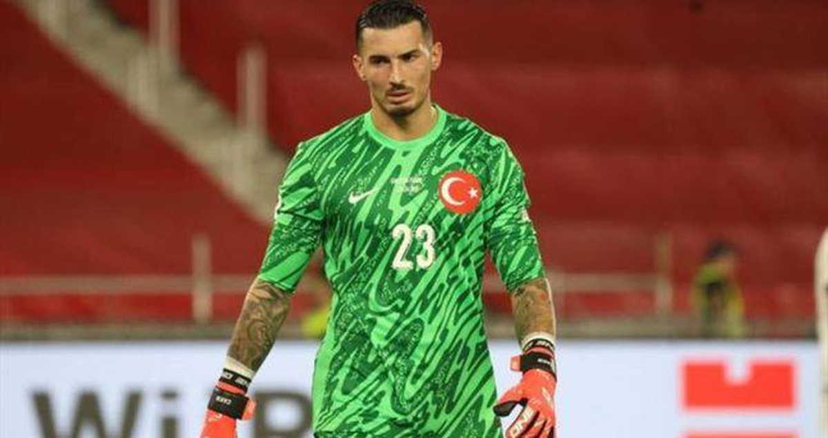 Uğurcan Çakır neden yok? Uğurcan Çakır Türkiye İtalya maçında cezalı mı, sakat mı, yedek mi, kadroda yok mu?