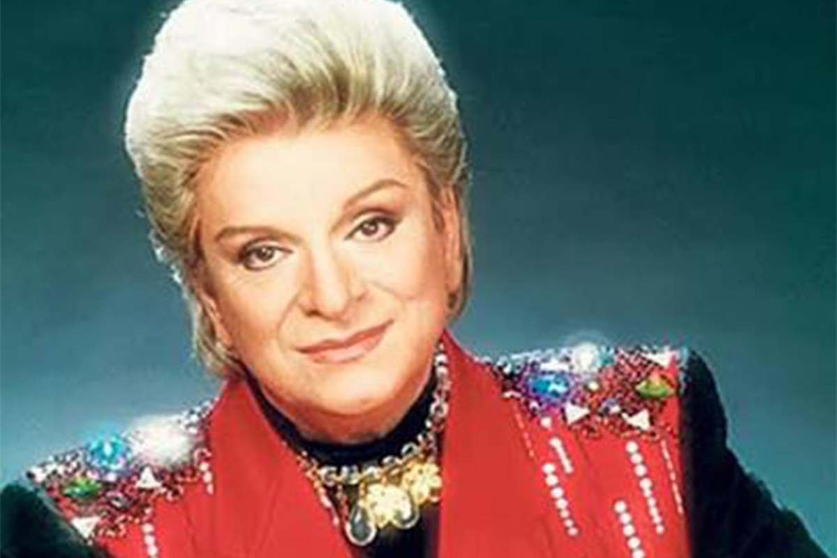 Zeki Müren'in 1980'de aldığı karar şaşırttı! 8 saatlik ameliyat öncesi vasiyetini yazdı
