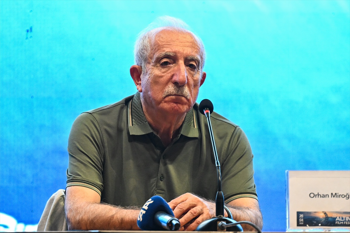 33. Adana Altın Koza'da 'Posta Kutusu 213 Diyarbakır' gösterildi, söyleşi yapıldı