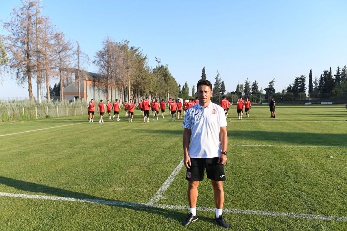 7-1’lik mağlubiyet sonrası Balıkesirspor’un yeni teknik direktörü Cem Kavçak oldu