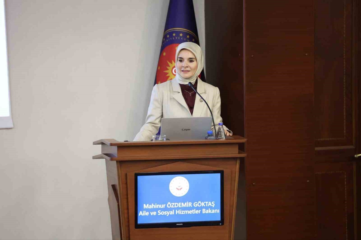 Bakan Göktaş, Milli Güvenlik Konferansları'nda sosyal boyutu anlattı