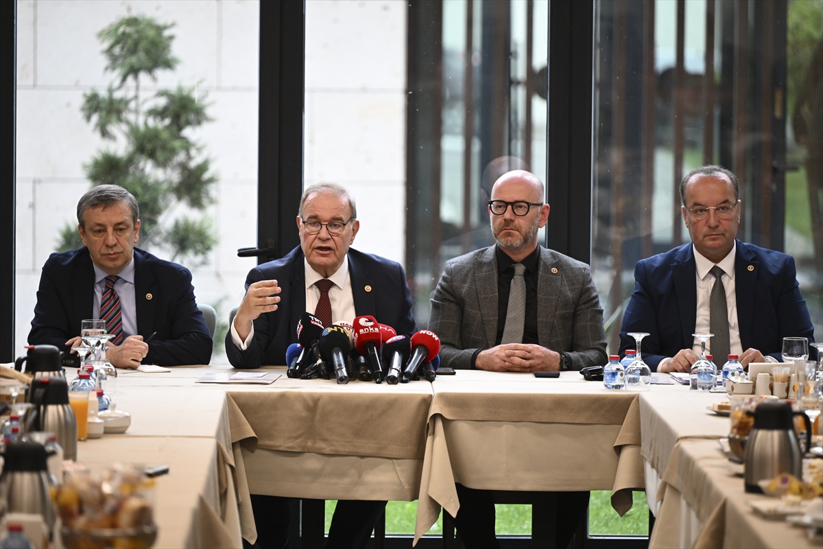 CHP'li Öztrak, siyasetin finansmanı düzenlemesini Meclis gündemine taşıyacak