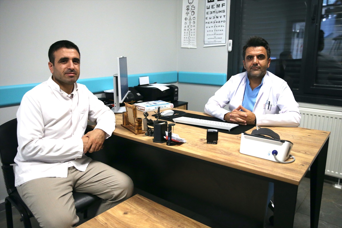 Diyarbakır'da aile hekimi Dr. Çelik, oğlunun isteğiyle 24 yıllık sigarayı bıraktı