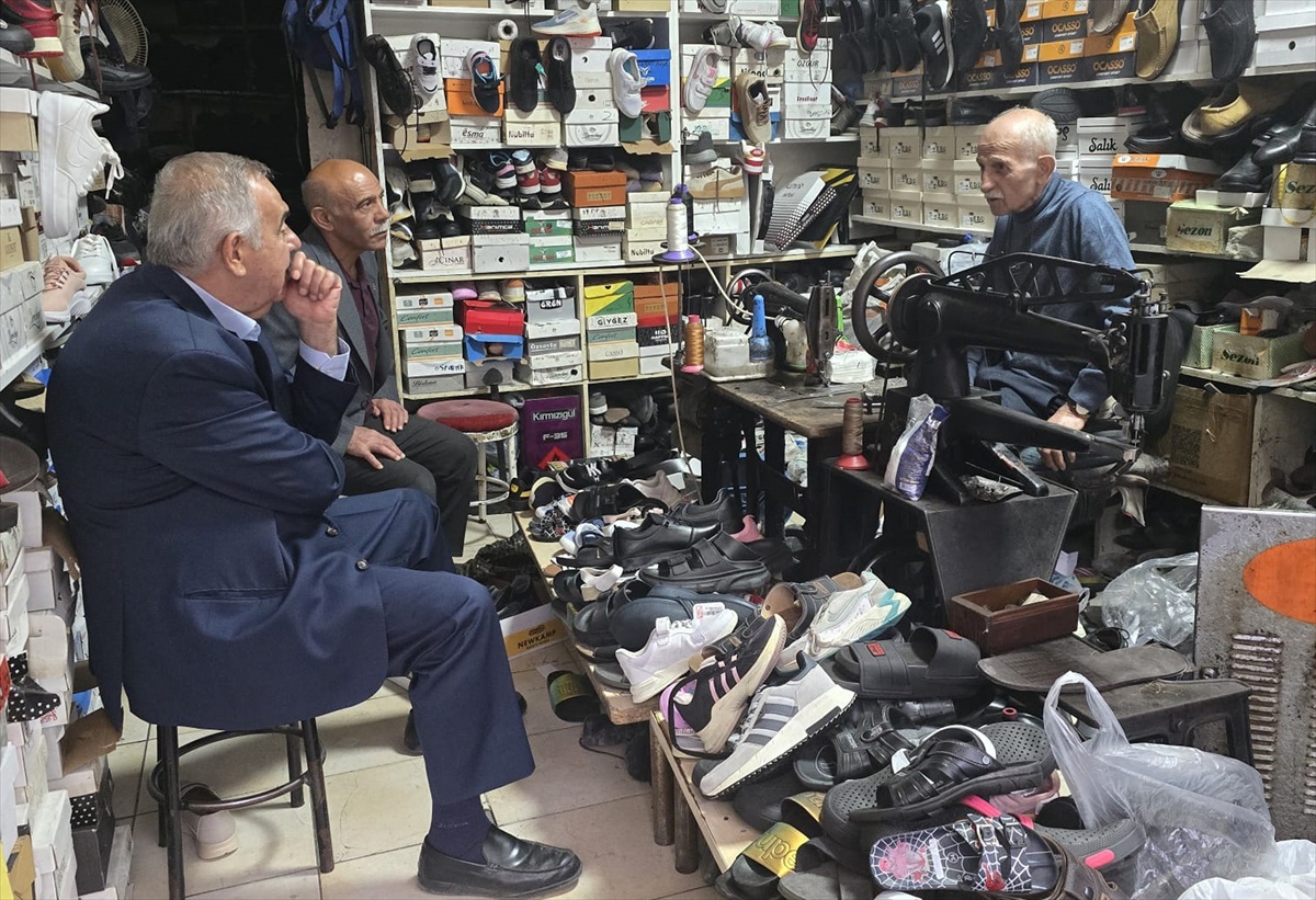 DP'li Altıntaş, Beypazarı'nda Belediye Başkanı Kasap'ı ve esnafı ziyaret etti