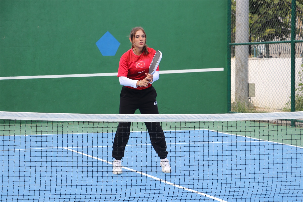 Ecrin Kaya ve Damla Nadaroğlu, ilk kez Avrupa Pickleball Open'da madalya hedefliyor