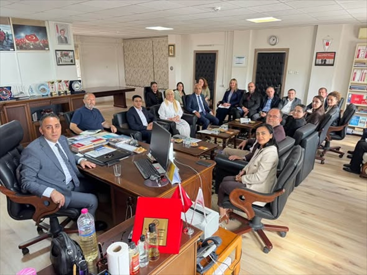 Edirne'de Aile ve Sosyal Hizmetler toplantısında 2026 çalışmaları ele alındı