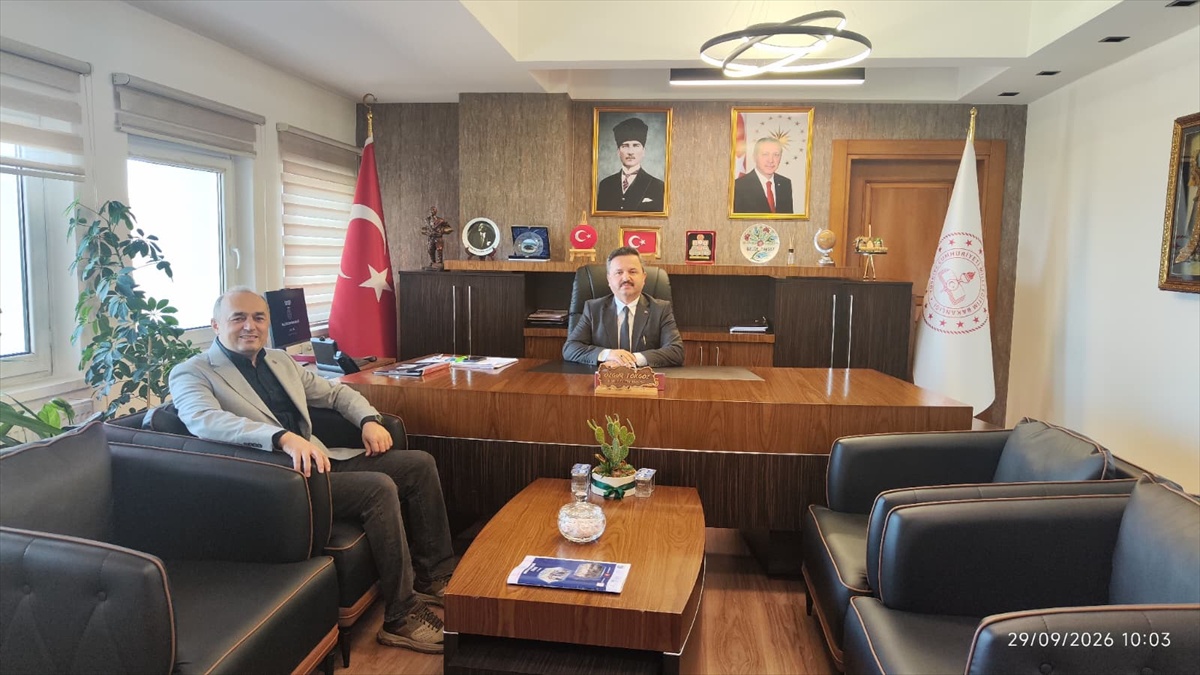Eğitim-Bir-Sen Giresun İl Temsilcisi Sarı, İl Milli Eğitim Müdürü Tokgöz’ü ziyaret etti