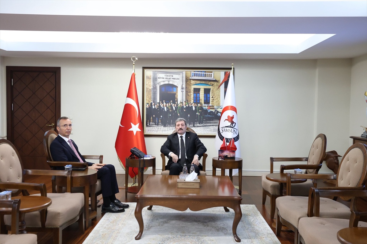 Faruk Aydın, Samsun Emniyet Müdürlüğünde törenle görevine başladı