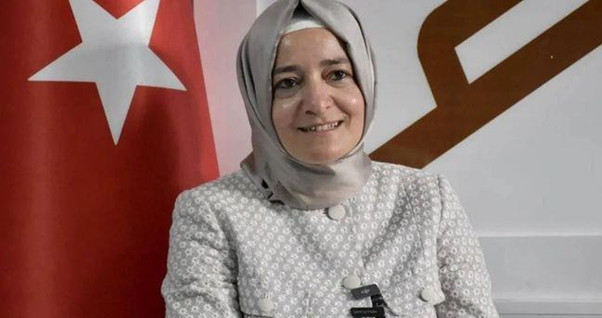 Fatma Betül Sayan Kaya ne doktoru? Fatma Betül Sayan Kaya'nın mesleği nedir?