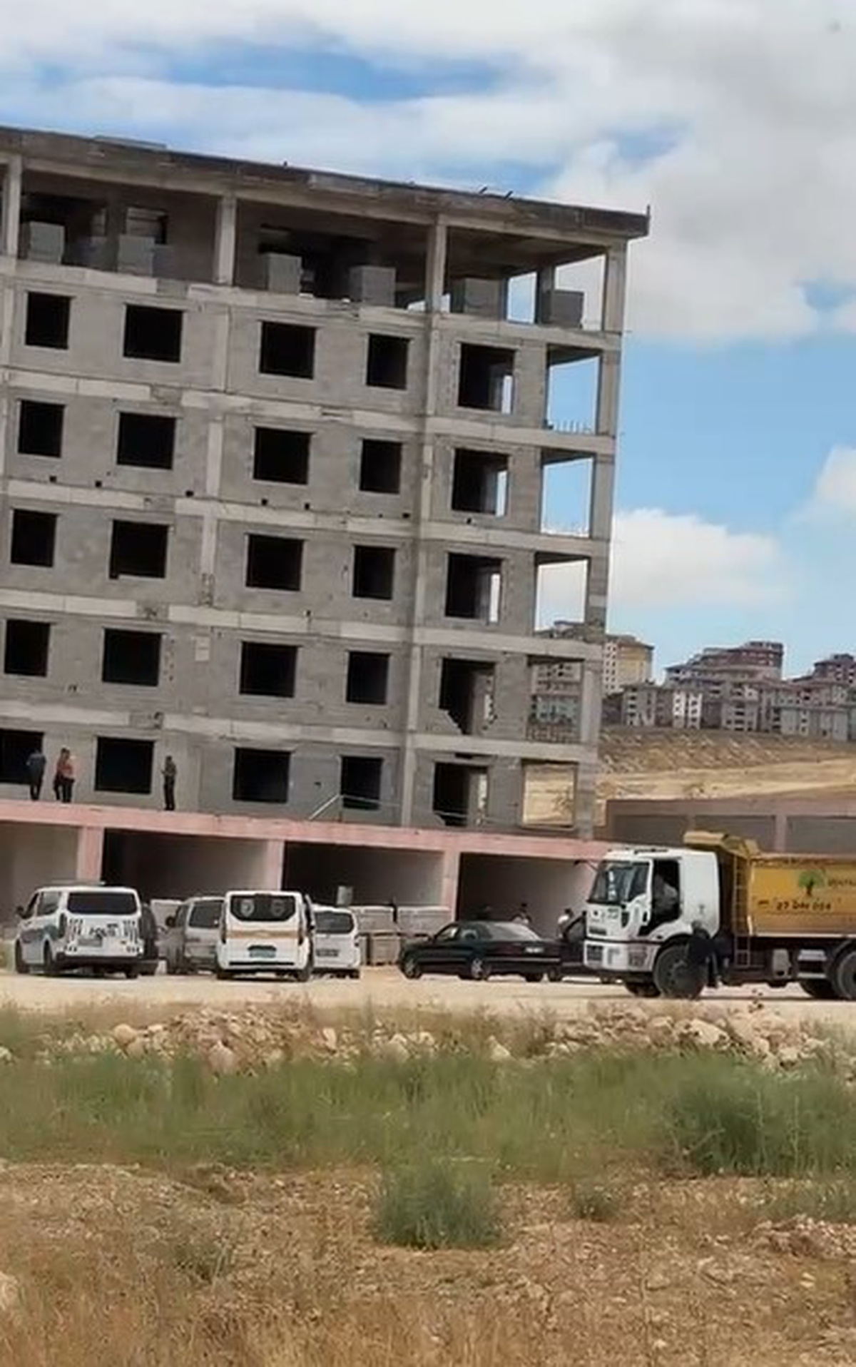 Gaziantep’te 6 katlı bina inşaatından düşen 17 yaşındaki işçi hayatını kaybetti