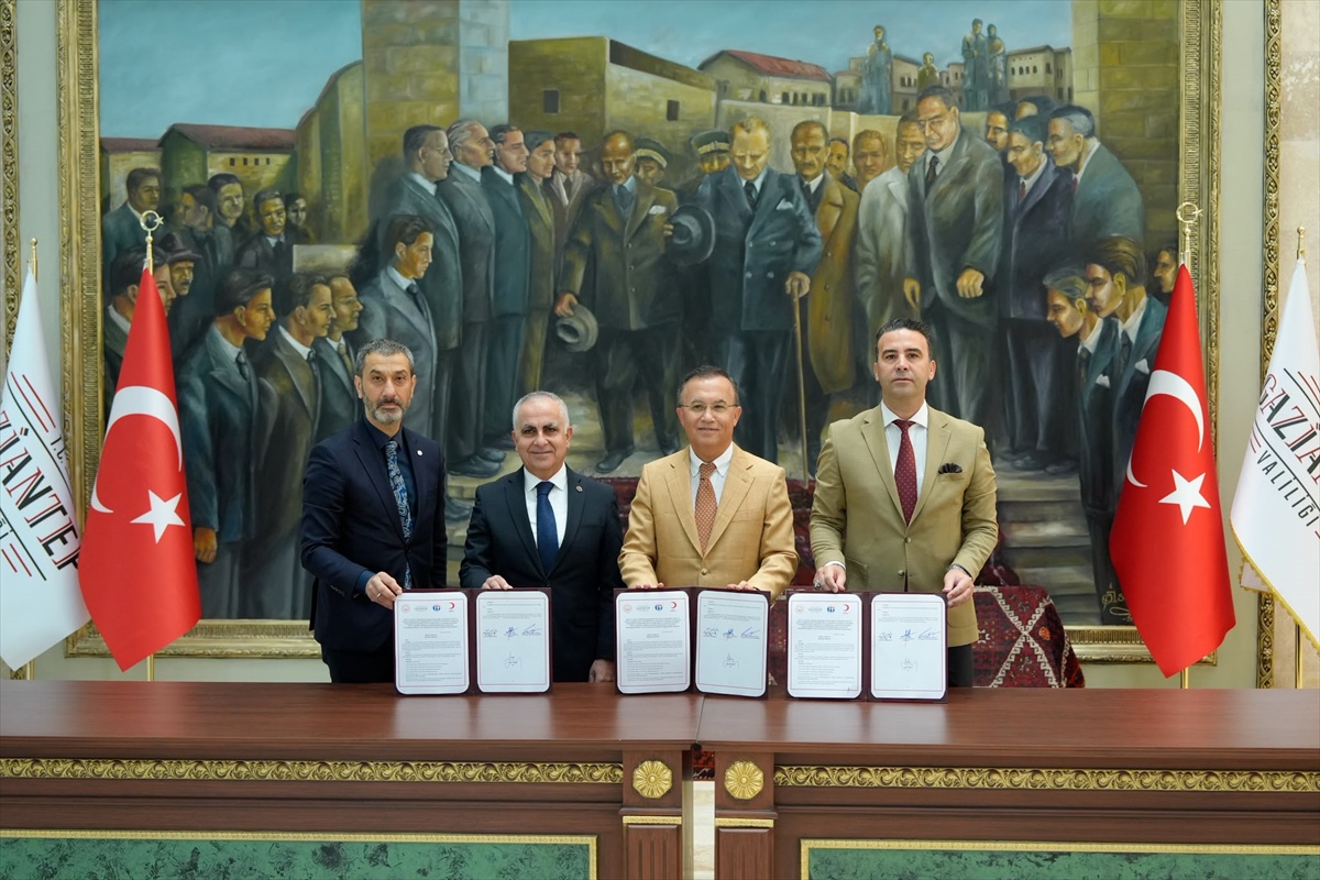 Gaziantep'te üniversite öğrencileri için KSHM kurulmasına dair protokol imzalandı