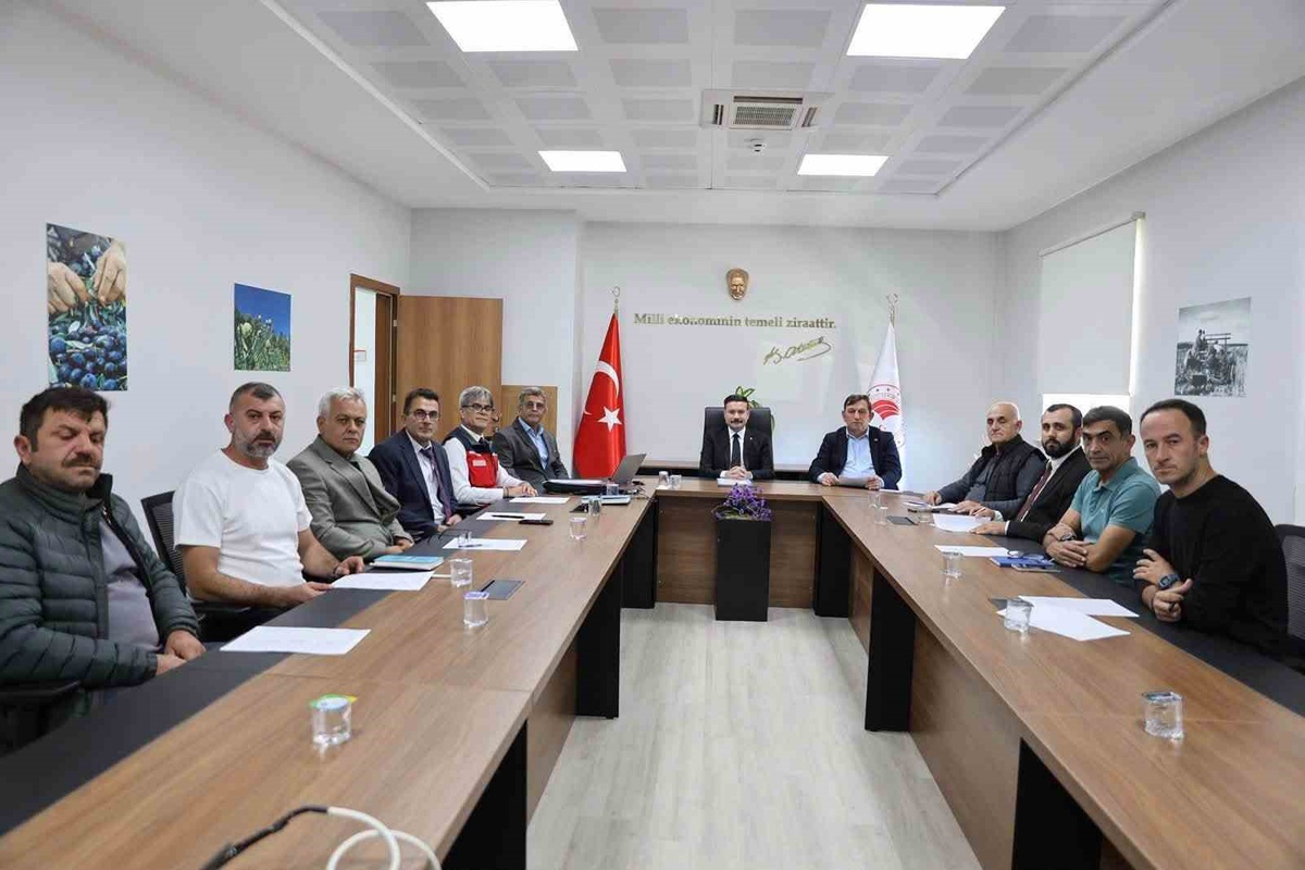 Gökçeada Kaymakamı Osman Acar başkanlığındaki SYDV, yardım taleplerini karara bağladı