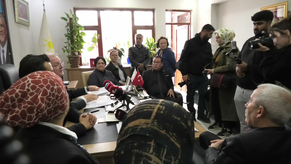 İYİ Partili Kılıç, AK Parti döneminde Yozgat nüfusunun 412 binlere düştüğünü söyledi
