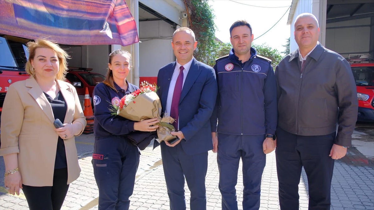 Kırklareli Belediye Başkanı Derya Bulut, İtfaiye Haftası'nda personele teşekkür etti